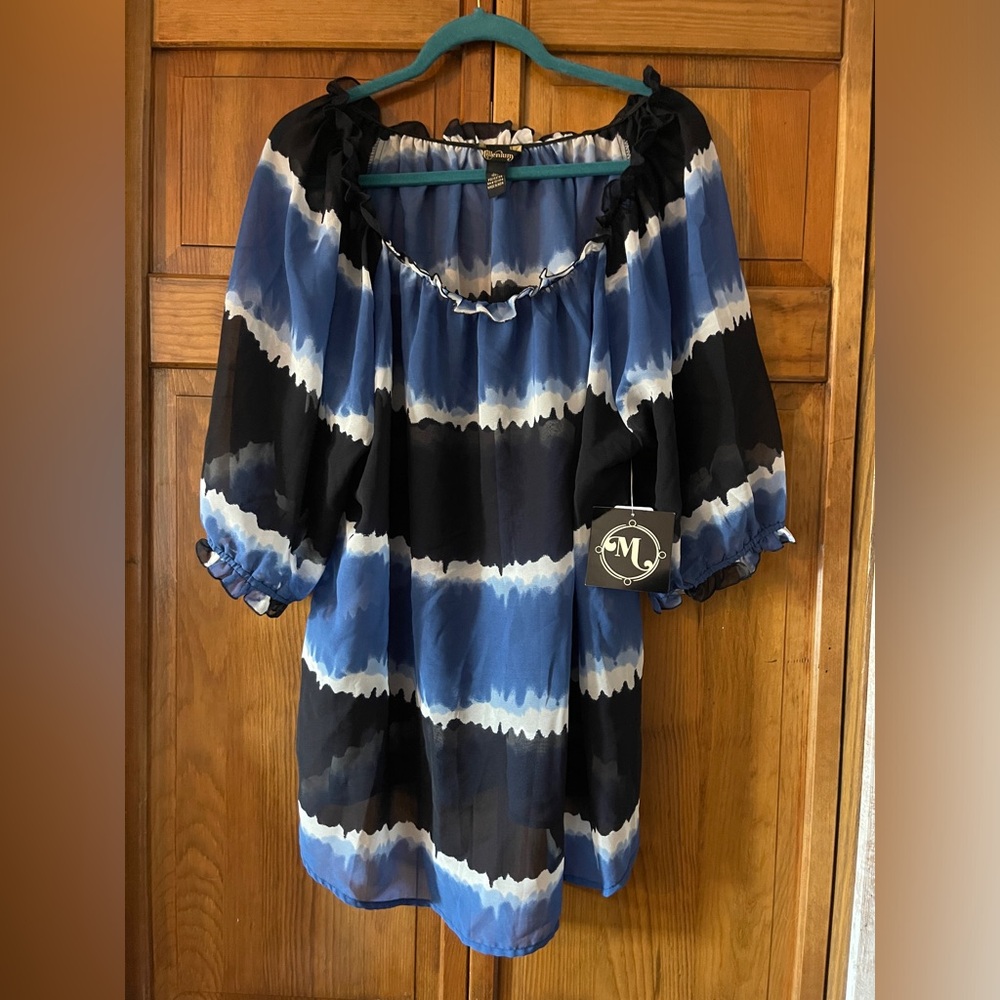 Millenium women’s blue and black blouse size 3X